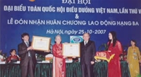 Điều dưỡng: những chiến sĩ đánh giặc ốm để bảo vệ sự khang kiện của giống nòi