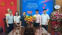 Trung tâm Truyền thông - GDSKTƯ đón tiếp các đơn vị chúc mừng Ngày Báo chí Cách mạng Việt Nam