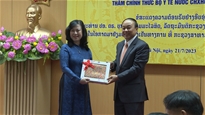 Bộ trưởng Bộ Y tế Đào Hồng Lan tiếp và làm việc với Bộ trưởng Bộ Y tế Lào.
