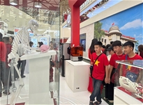 Vinmec - VinUni giới thiệu Công nghệ in 3D trong gian triển lãm của Bộ Y tế