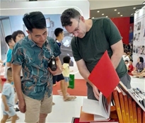 Điểm đến cuốn hút và hấp dẫn với du khách nước ngoài khi tìm hiểu về y tế Việt Nam