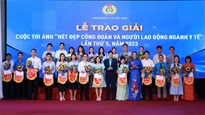 Trao giải Cuộc thi ảnh 