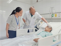 Mổ cấp cứu trong đêm giúp người đàn ông giữ lại khuôn mặt bị chấn thương