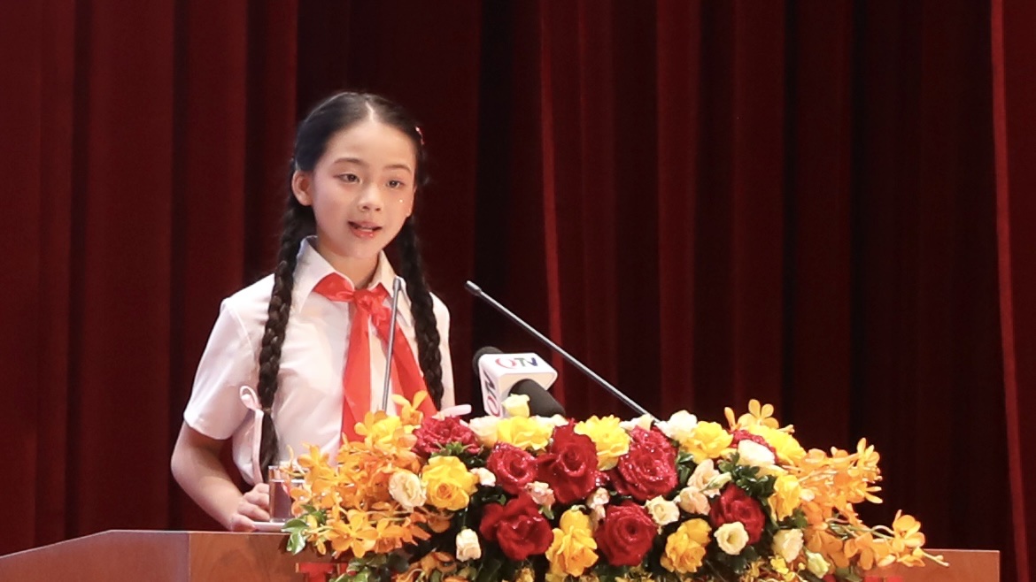 em Phạm Ngọc Tuệ Linh, học sinh lớp 4, Trường Tiểu học Mạo Khê