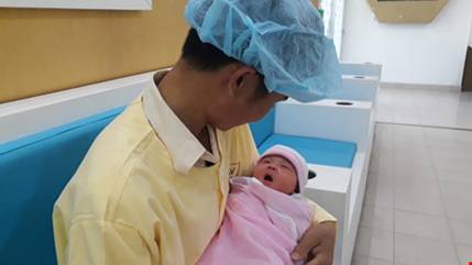 30 y, bác sĩ cùng cứu mẹ con sản phụ thoát khỏi tử thần