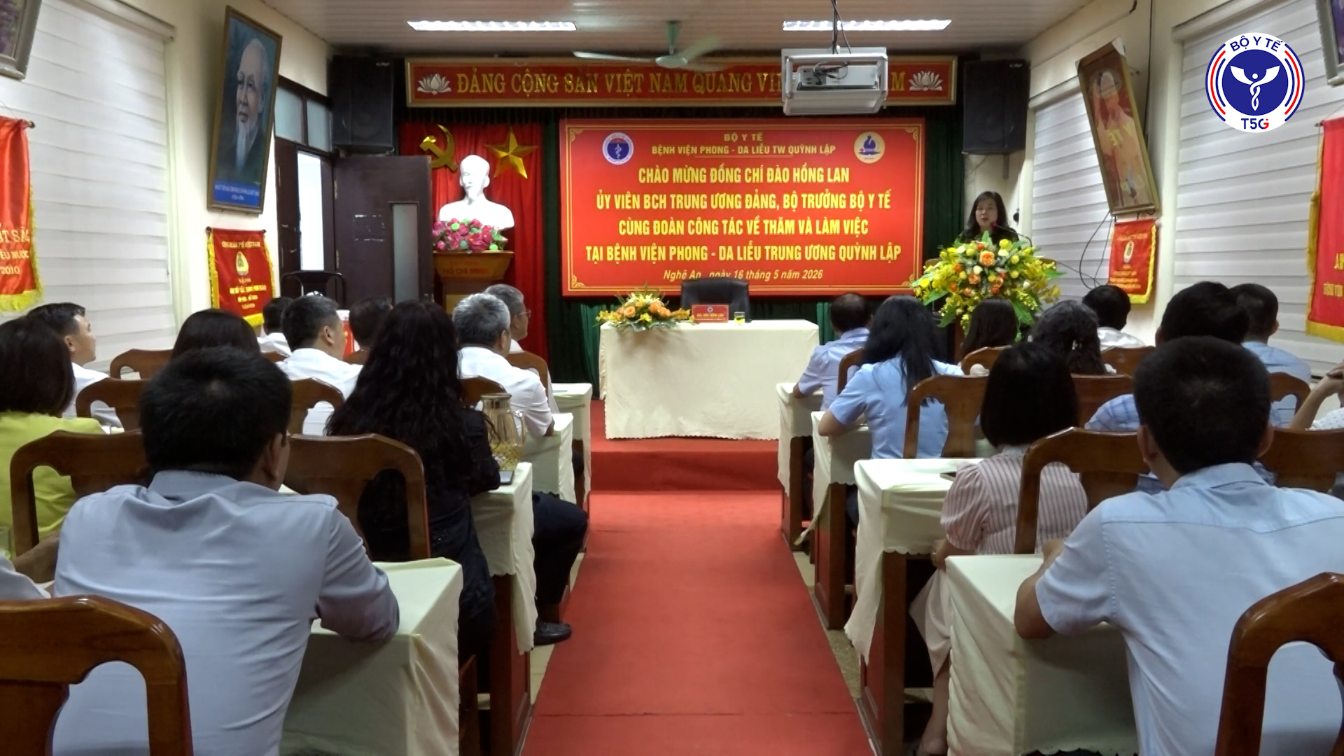 Bộ trưởng Bộ Y tế Đào Hồng Lan thăm, làm việc với hai bệnh viện chuyên khoa tại Nghệ An