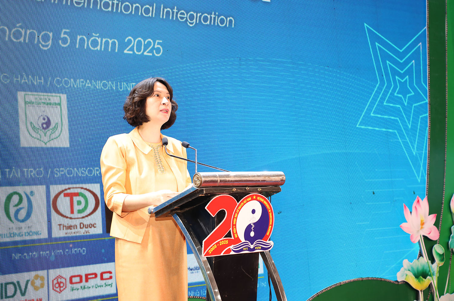 Gần 20 bài báo cáo khoa học được trình bày tại chuỗi Hội thảo Khoa học quốc tế với chủ đề: “Thừa kế - Sáng tạo - Hội nhập quốc tế”