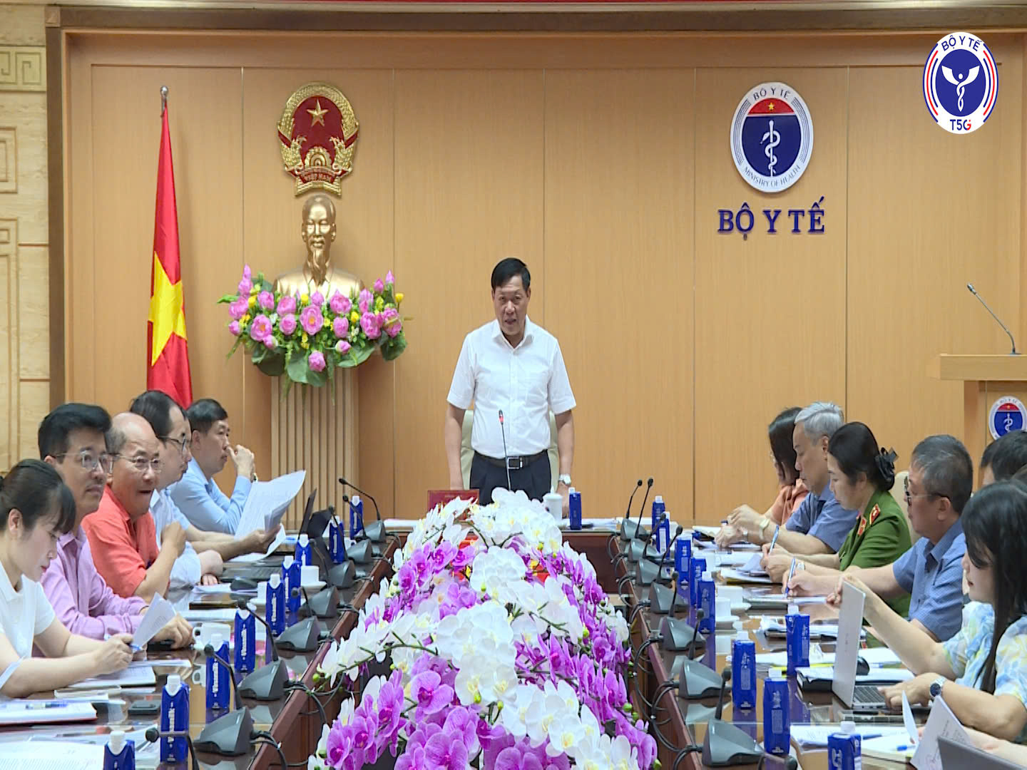 Tăng cường kiểm tra việc chấp hành các quy định pháp luật về dược, an toàn thực phẩm