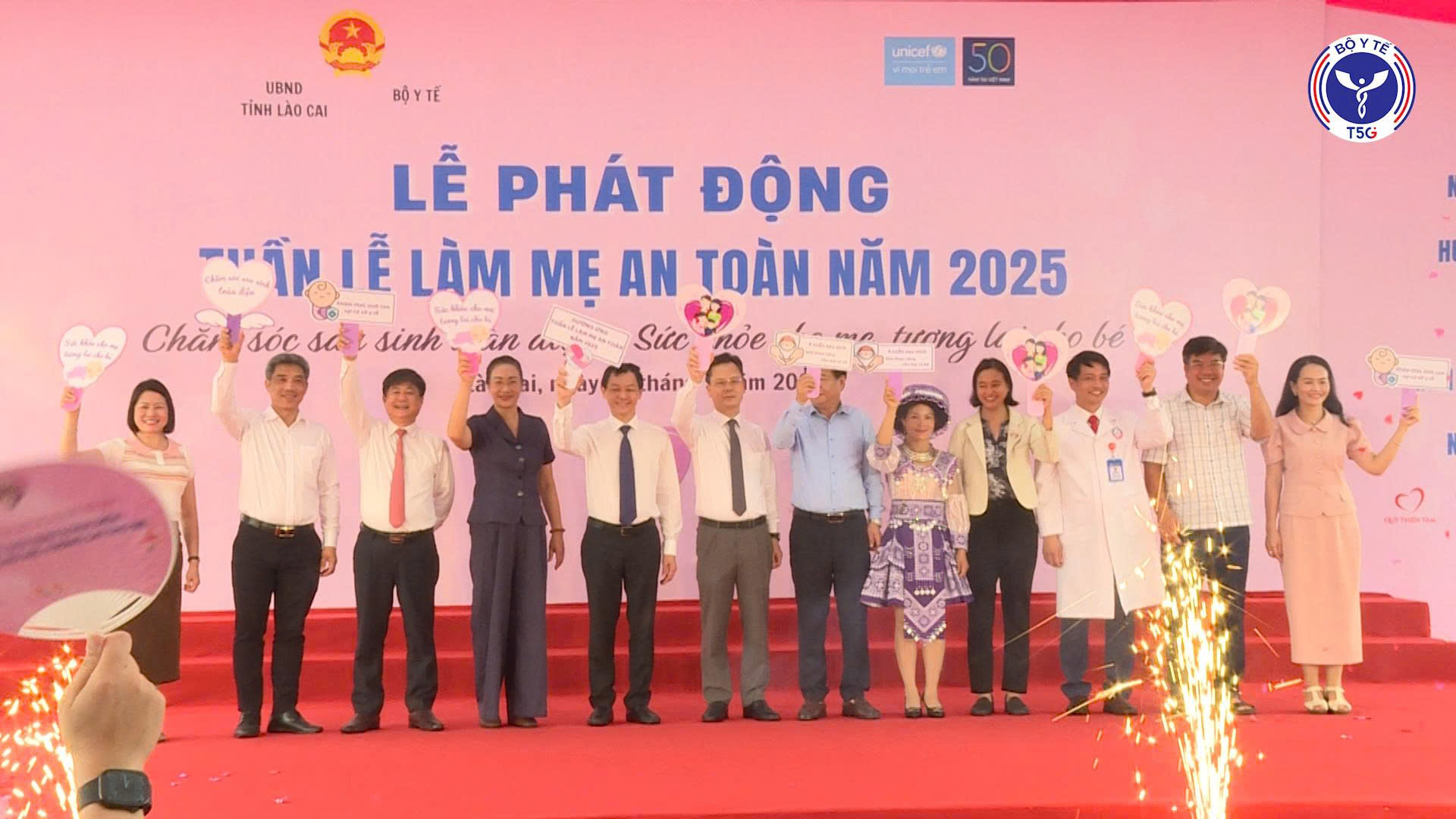 Tuần lễ “Làm mẹ an toàn năm 2025”