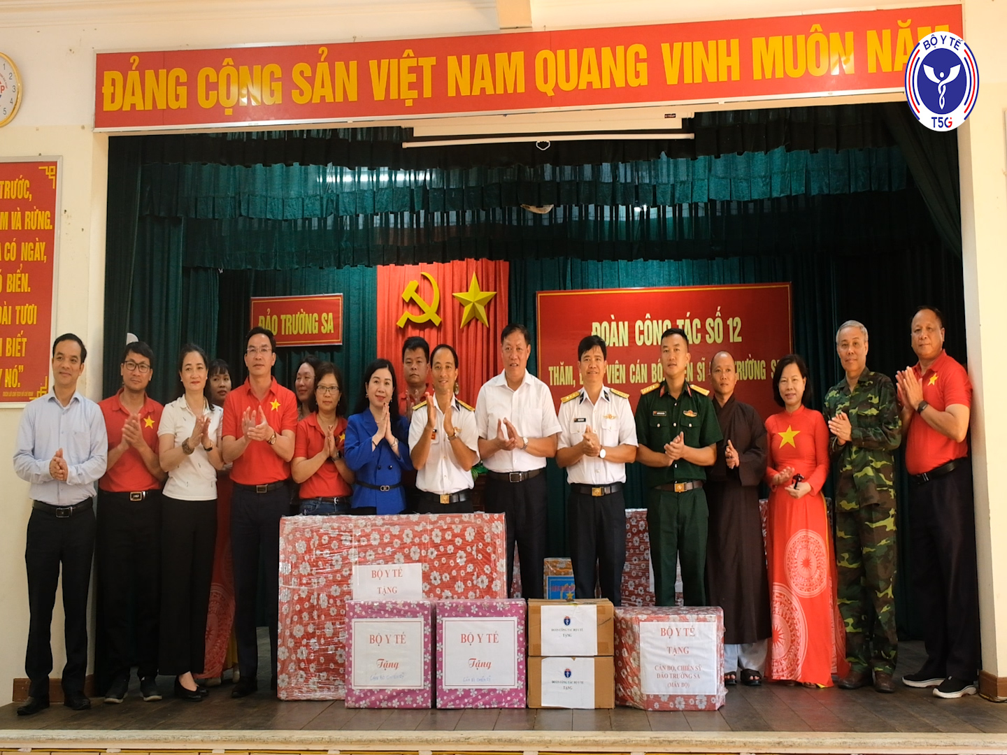Hành trình thiêng liêng nơi đảo xa