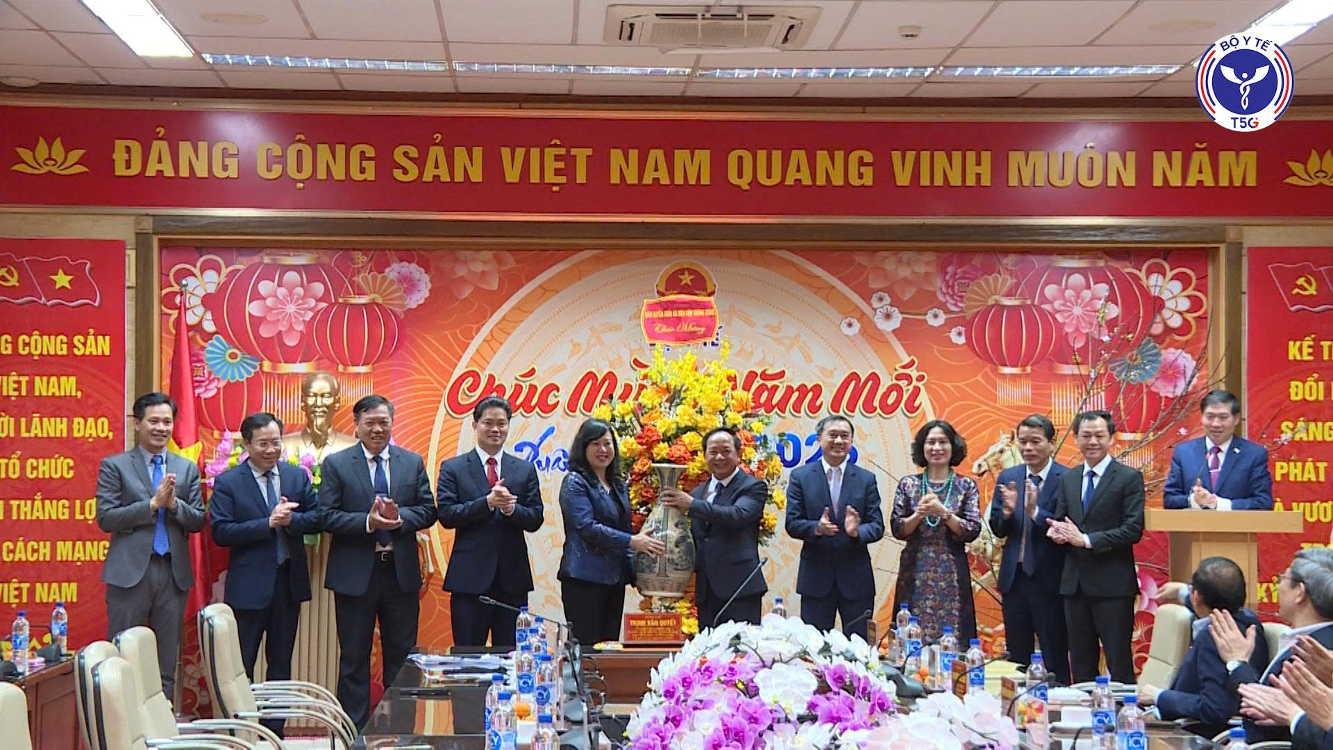 Trưởng ban Tuyên giáo và Dân vận Trung ương Trịnh Văn Quyết thăm, chúc mừng Bộ Y tế nhân kỷ niệm Ngày Thầy thuốc Việt Nam