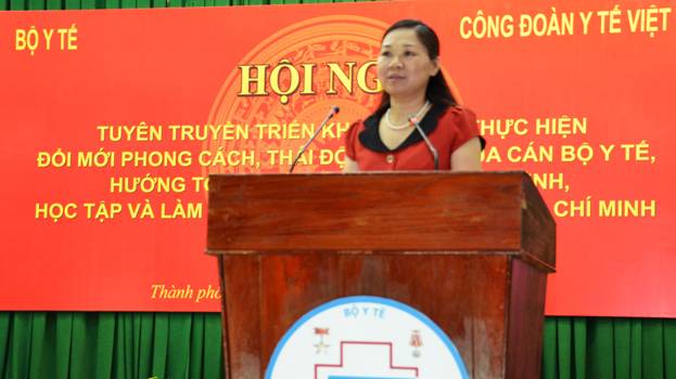 Công đoàn Y tế Việt Nam triển khai thực hiện đổi mới phong cách, thái độ phục vụ của công đoàn viên hướng tới sự hài lòng của người bệnh