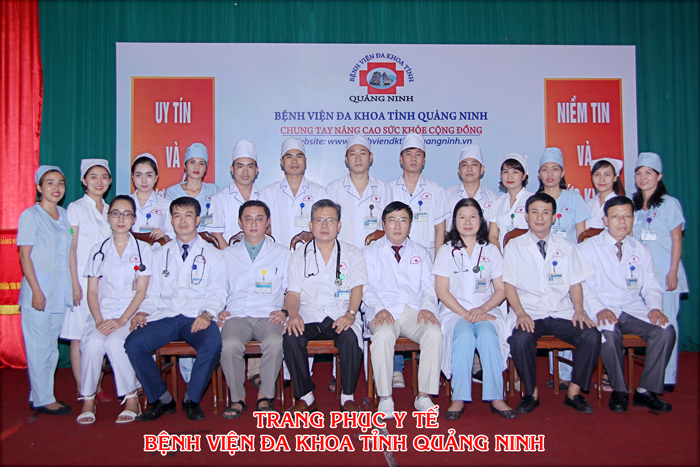 Bệnh viện Đa khoa tỉnh Quảng Ninh: Trang phục y tế chỉn chu và có sự thống nhất vừa tạo ra cái đẹp mang tính chuyên nghiệp, vừa tạo sự tin tưởng, quý mến của bệnh nhân