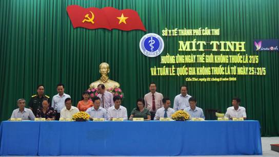 TP. Cần Thơ: Mít tinh hưởng ứng ngày Thế giới không thuốc lá 31/5 và Tuần lễ Quốc gia không thuốc lá 25 - 31/5