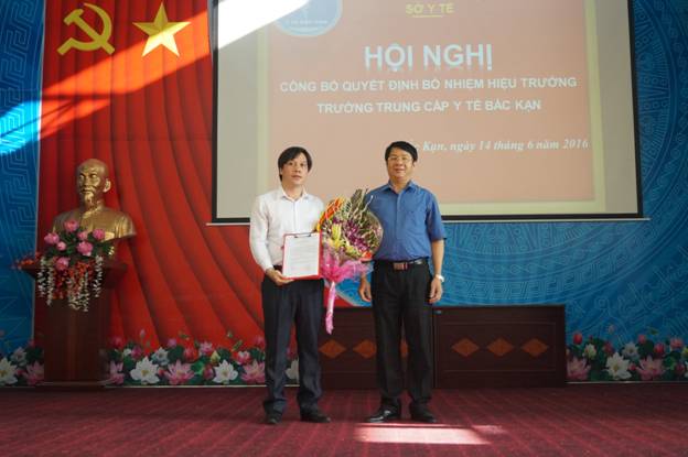 Công bố Quyết định bổ nhiệm Hiệu trưởng Trường Trung cấp y tế Bắc Kạn 