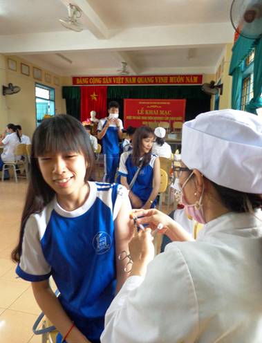Chiến dịch Tiêm vaccine sởi-rubella ở tỉnh Quảng Trị và những nụ cười…