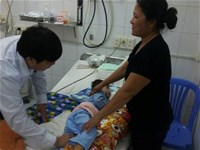 Cứu sống bệnh nhi bị viêm ruột thừa ngày thứ 7
