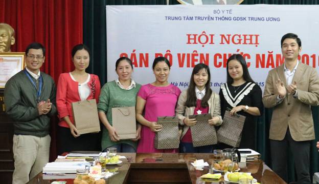Nhiều khởi sắc của Chi đoàn Trung tâm Truyền thông GDSK Trung ương năm 2015