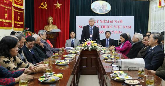 Trung tâm Truyền thông Giáo dục sức khỏe Trung ương kỷ niệm 61 năm Ngày Thầy thuốc Việt Nam (27/2/1955-27/2/2016)