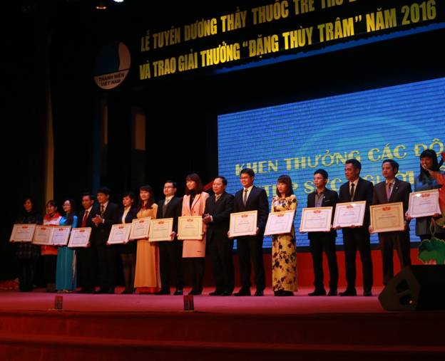 Lễ tuyên dương Thầy thuốc trẻ Thủ đô tiêu biểu