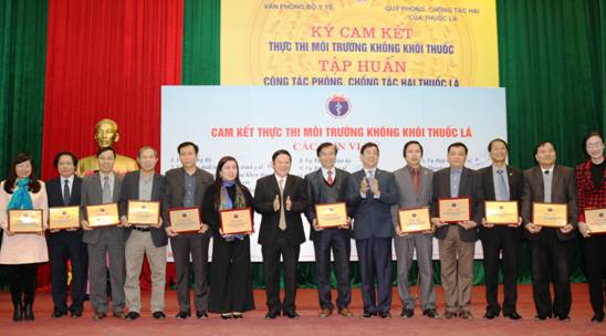 Bộ Y tế ký cam kết thực thi môi trường không khói thuốc