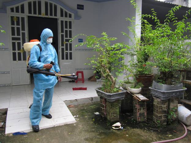 Đồng Nai ra quân chiến dịch cao điểm diệt lăng quăng phòng bệnh sốt xuất huyết