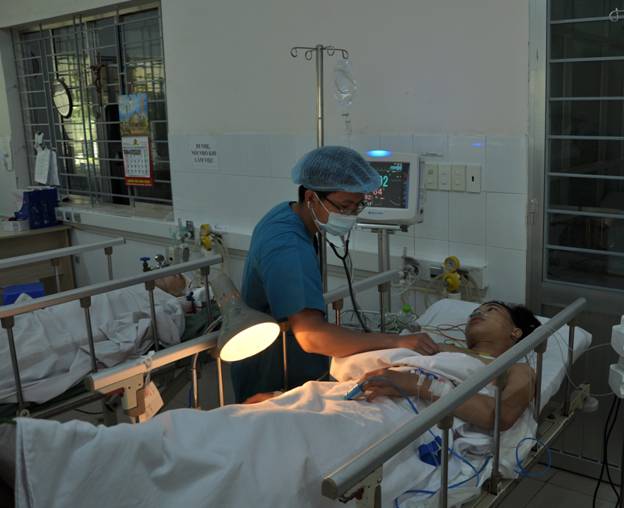 Đồng Nai: Cứu sống bệnh nhân bị dập, gãy 2 đùi  
