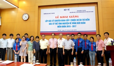 Khai giảng lớp chuyên khoa I cho các bác sĩ trẻ tình nguyện về công tác tại vùng khó khăn