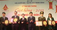 Lễ trao giải thưởng Giọt hồng 2015 và gặp mặt nhà quản lý