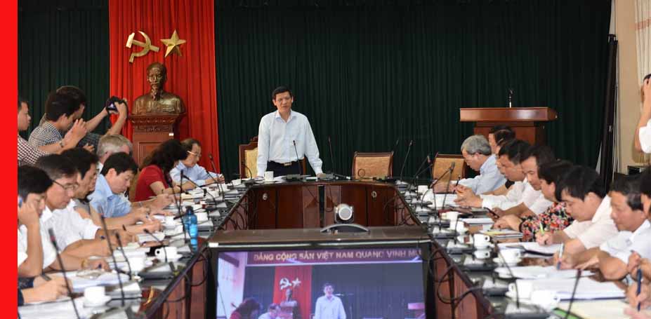 Ngành Y tế với công tác phòng, chống dịch bệnh do vi rút Ê-bô-la: giám sát chặt chẽ, thông tin kịp thời