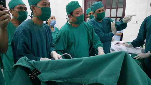 Quảng Bình: Bệnh viện vùng cao Minh Hoá đưa vào sử dụng phẩu thuật mổ nội soi