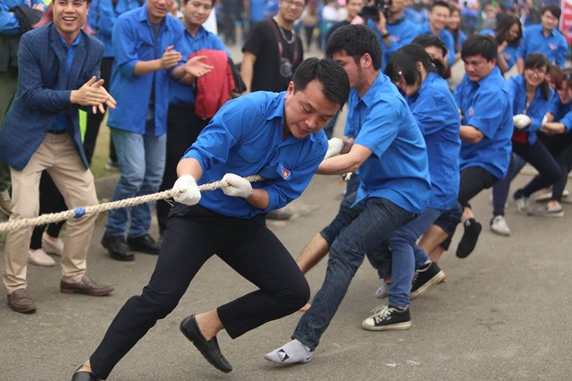 Đoàn thanh niên cơ quan Bộ Y tế tham gia Hội trại “Sáng mãi ngọn lửa thanh niên”