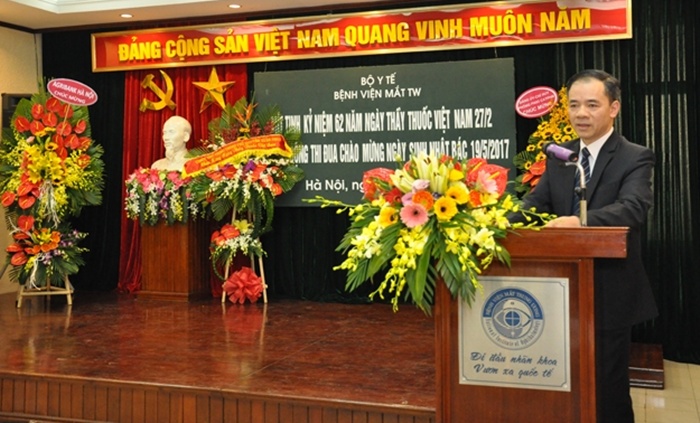 Bệnh viện Mắt Trung ương kỷ niệm 62 năm Ngày Thầy thuốc Việt Nam