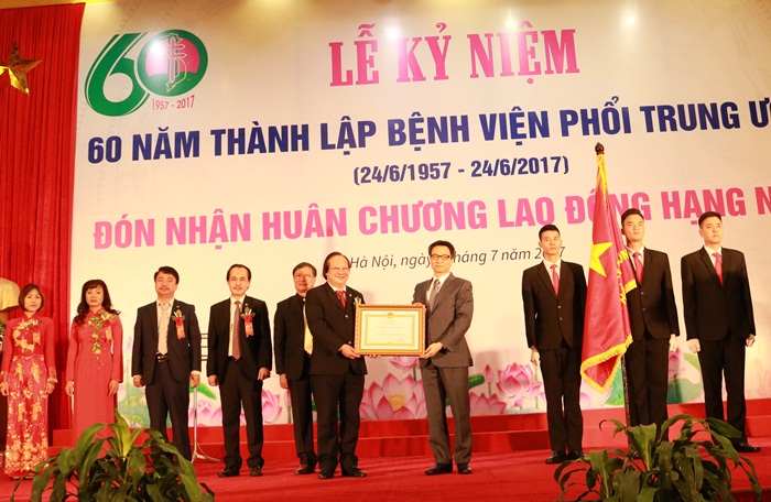 Bệnh viện Phổi Trung ương kỷ niệm 60 năm ngày thành lập  