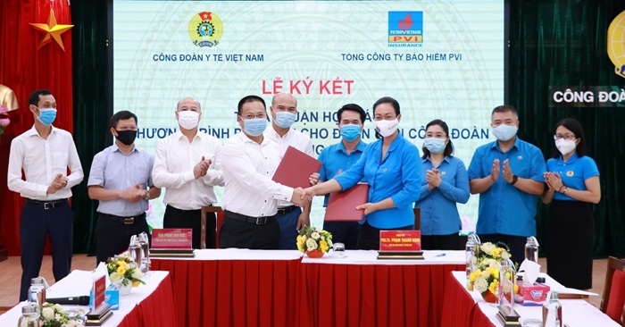 Công đoàn Y tế Việt Nam và Tổng công ty Bảo hiểm PVI ký kết về Chương trình Phúc lợi cho đoàn viên công đoàn và người lao động ngành Y tế
