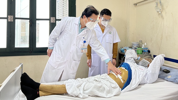 Bệnh viện Hữu nghị Việt Đức phẫu thuật cắt khối tá tụy bằng phương pháp mổ nội soi