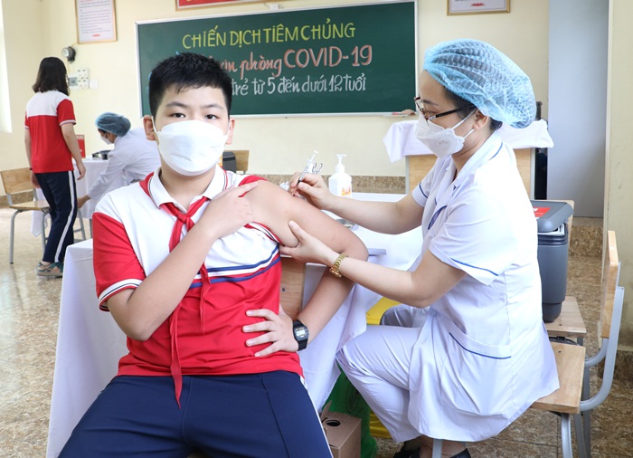 Nước ta bắt đầu tiêm vắc xin phòng COVID-19 cho trẻ từ 5 đến dưới 12 tuổi