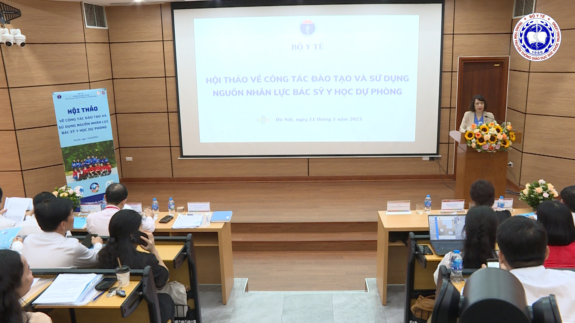 Hội thảo công tác đào tạo và sử dụng nguồn nhân lực bác sỹ y học dự phòng
