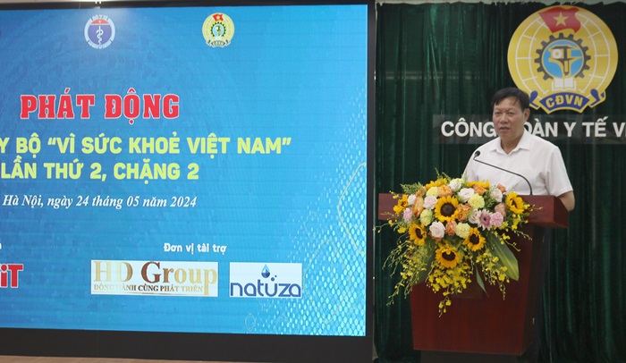 Thứ trưởng Bộ Y tế Đỗ Xuân Tuyên đến dự và phát biểu chỉ đạo tại buổi Tập huấn nghiệp vụ công tác tuyên giáo - nữ công tại Công đoàn Y tế Việt Nam