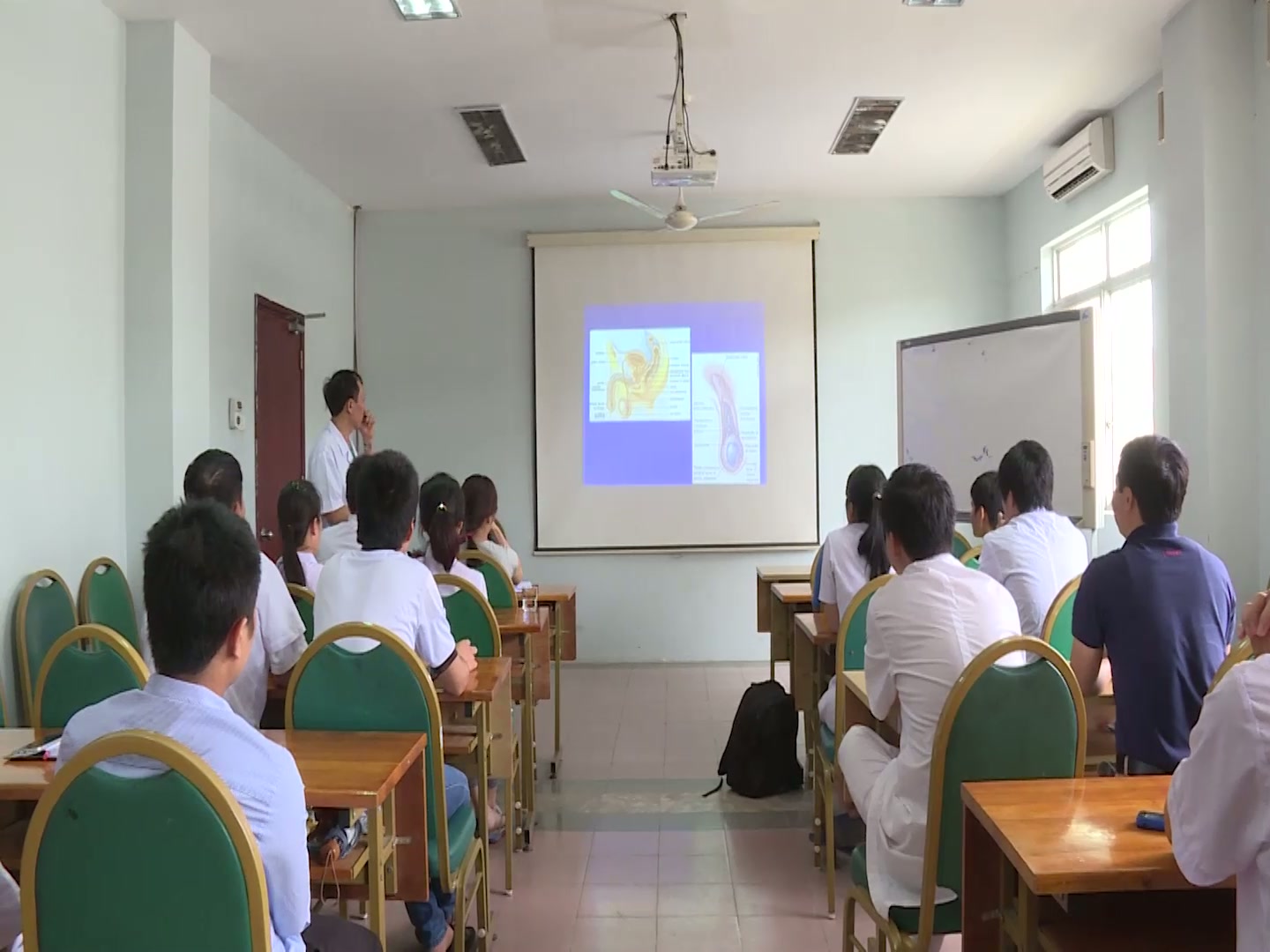 Bệnh viện Bạch Mai triển khai chương trình đào tạo chuyển giao kỹ thuật thuộc Dự án Norred 2016