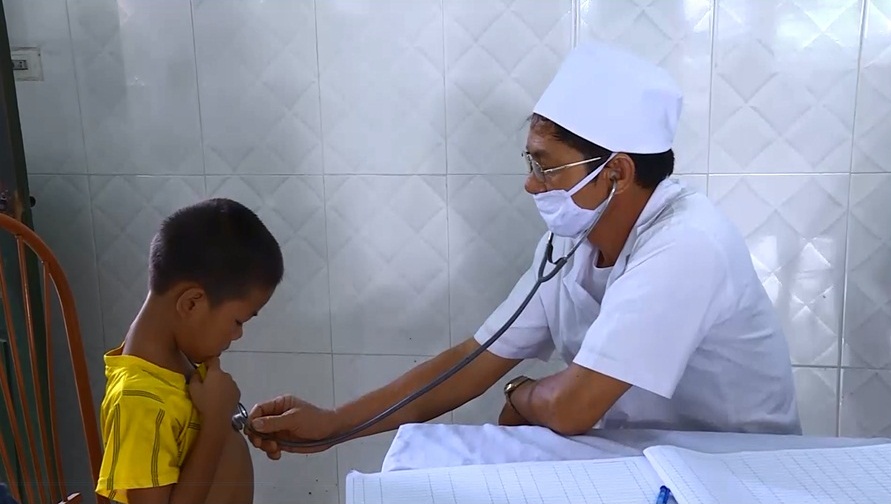 Bộ Y tế kiểm tra công tác tiêm chủng và hoạt động phòng, chống bệnh không lây nhiễm tại Bắc Giang