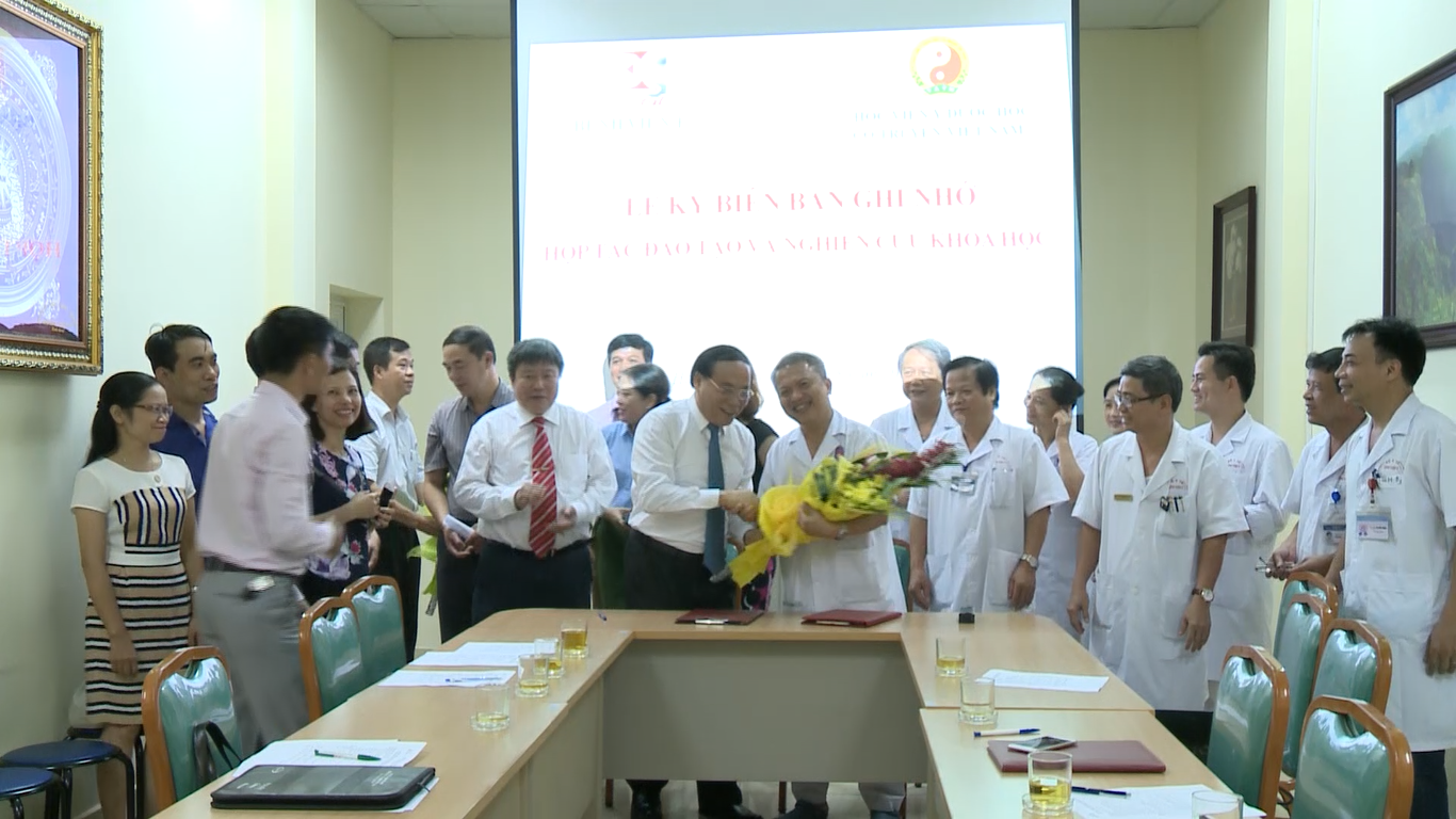 Học viện Y Dược học cổ truyền Việt Nam và Bệnh viện E ký kết hợp tác trong lĩnh vực đào tạo và nghiên cứu khoa học ​