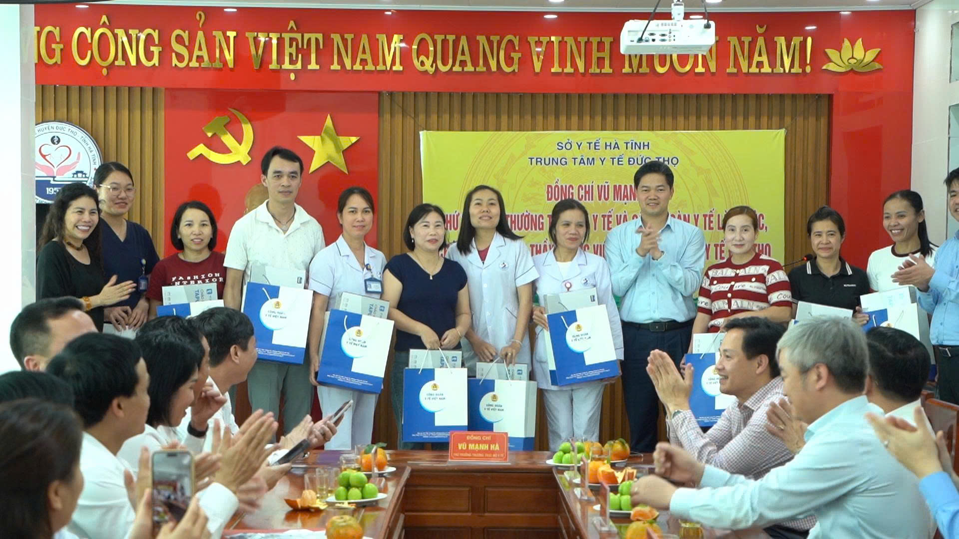 Nâng cao chất lượng y tế cơ sở qua chương trình khám, tư vấn sức khỏe tại Hà Tĩnh