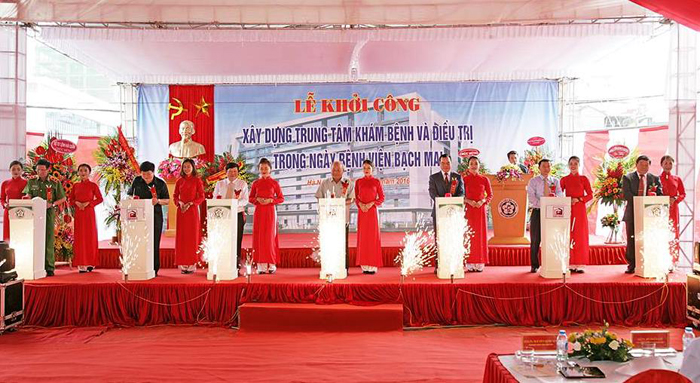 Bệnh viện Bạch Mai khởi công xây dựng Trung tâm khám bệnh và điều trị trong ngày 